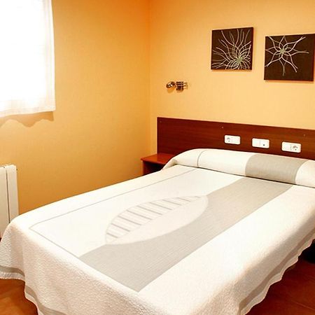 Alojamiento Numancia Pension Burgo Exterior foto